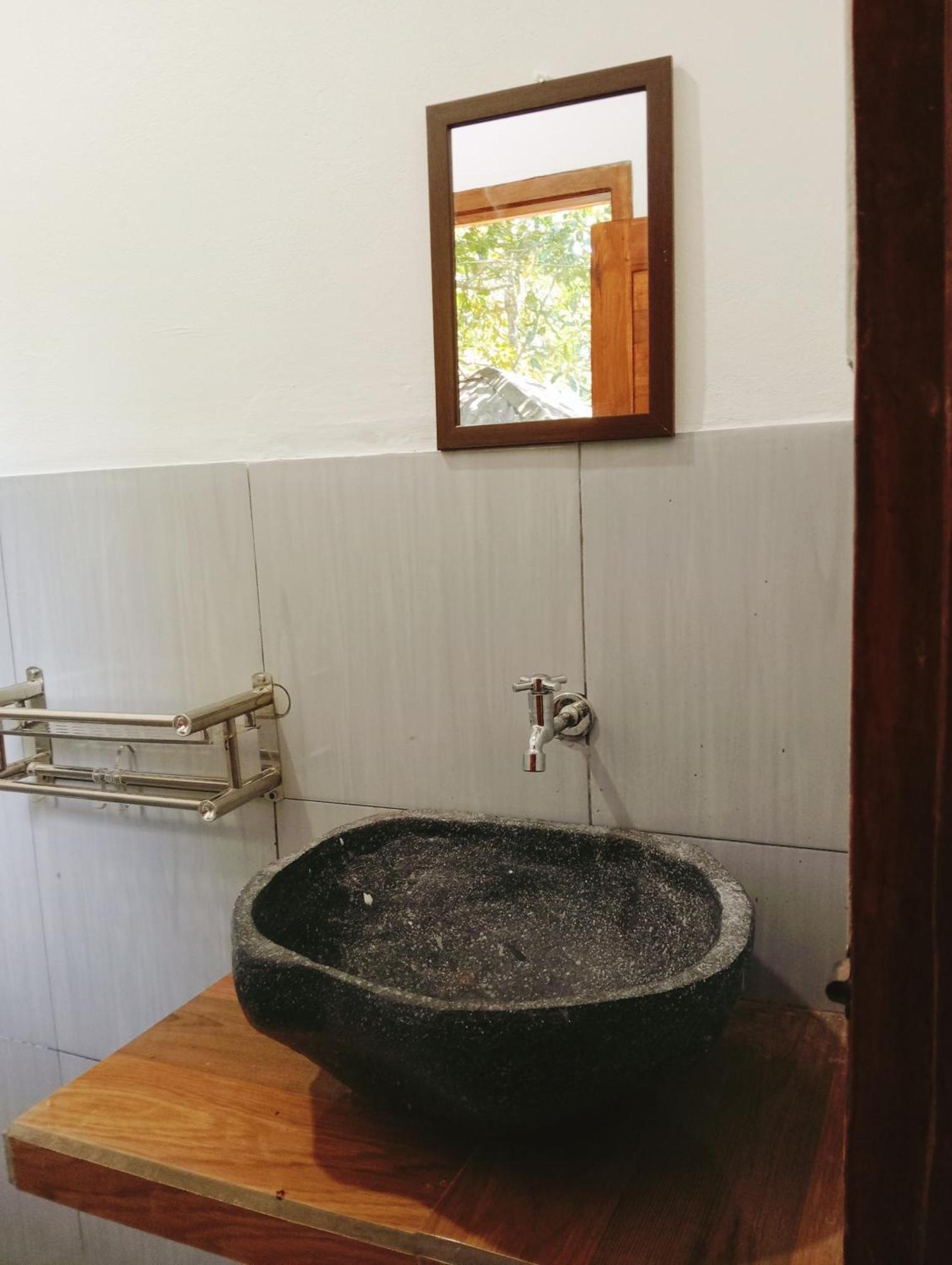 Jepun Homestay Lemukih Singaraja  Luaran gambar