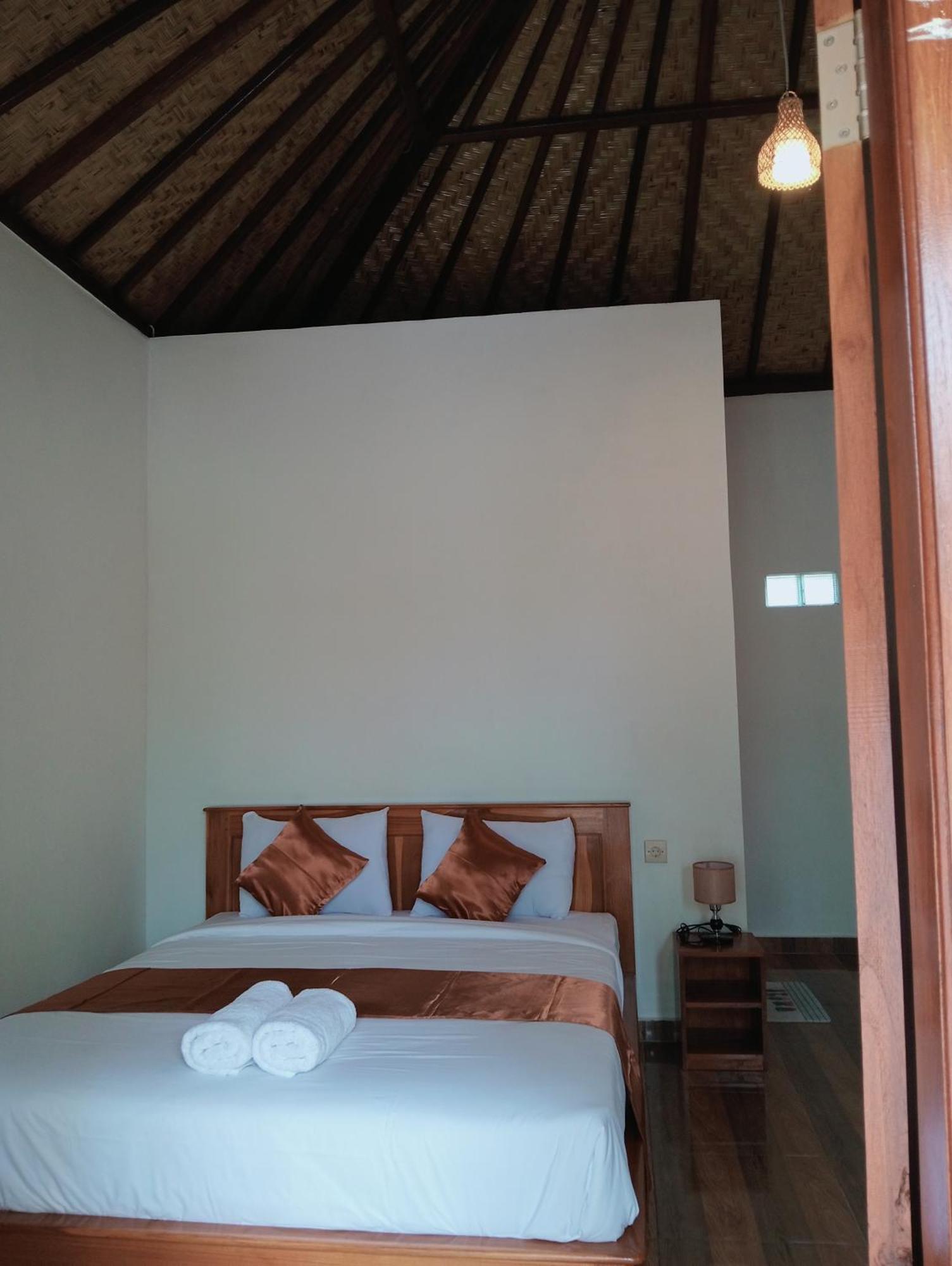 Jepun Homestay Lemukih Singaraja  Luaran gambar