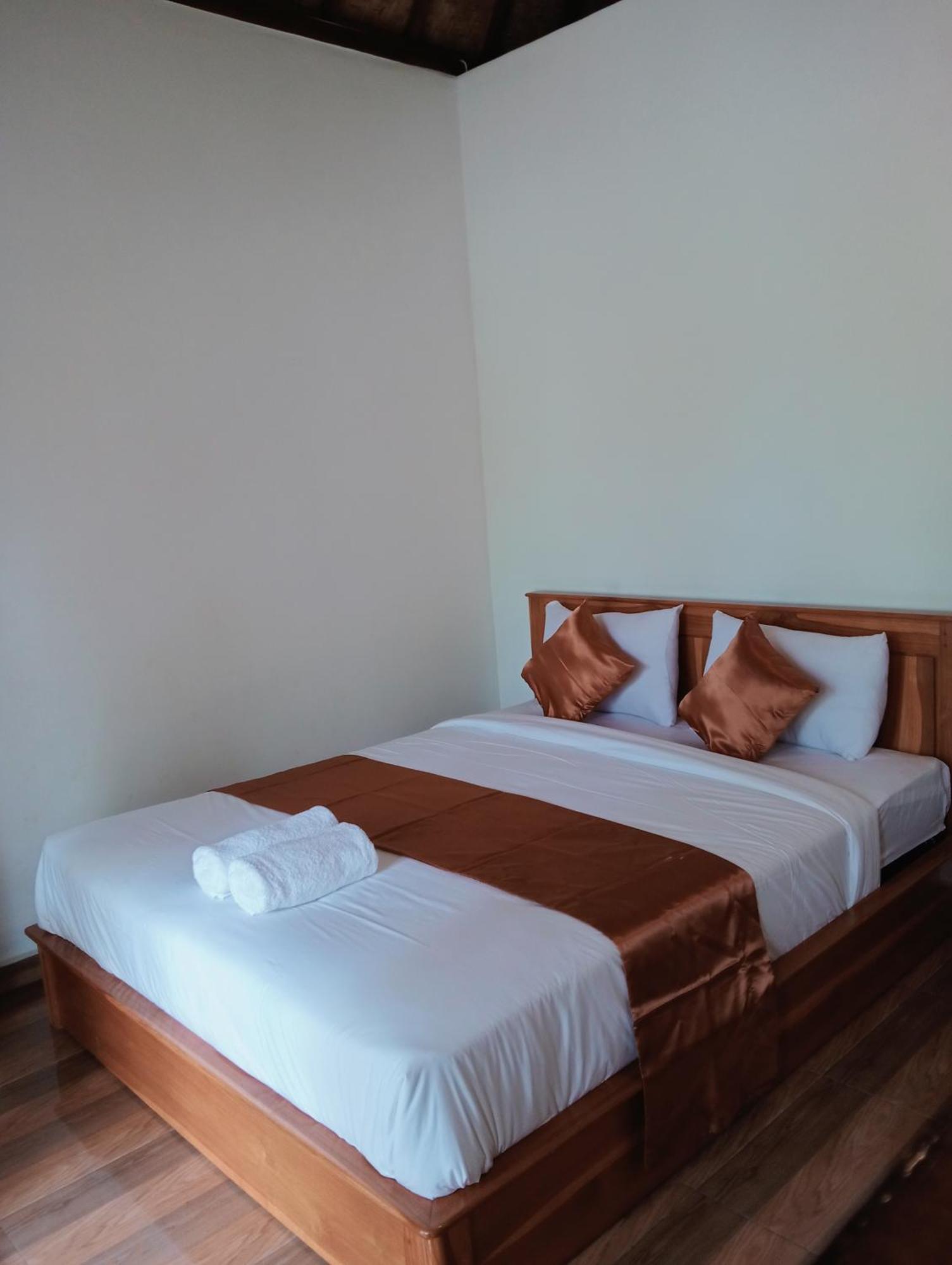 Jepun Homestay Lemukih Singaraja  Luaran gambar