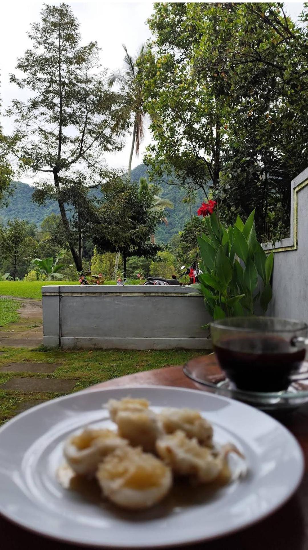 Jepun Homestay Lemukih Singaraja  Luaran gambar